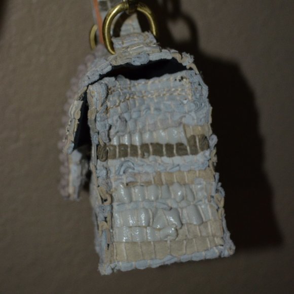 $430 Kooreloo Gray Embroidered Detail Chain Strap Shoulder Crossbody Han… - Picture 4 of 9